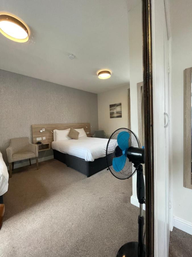 The Clarendon Hotel Morecambe Eksteriør billede
